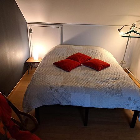 Claire De Meuse Cozy Apartment Detox With River And Hills Anhée Exteriör bild